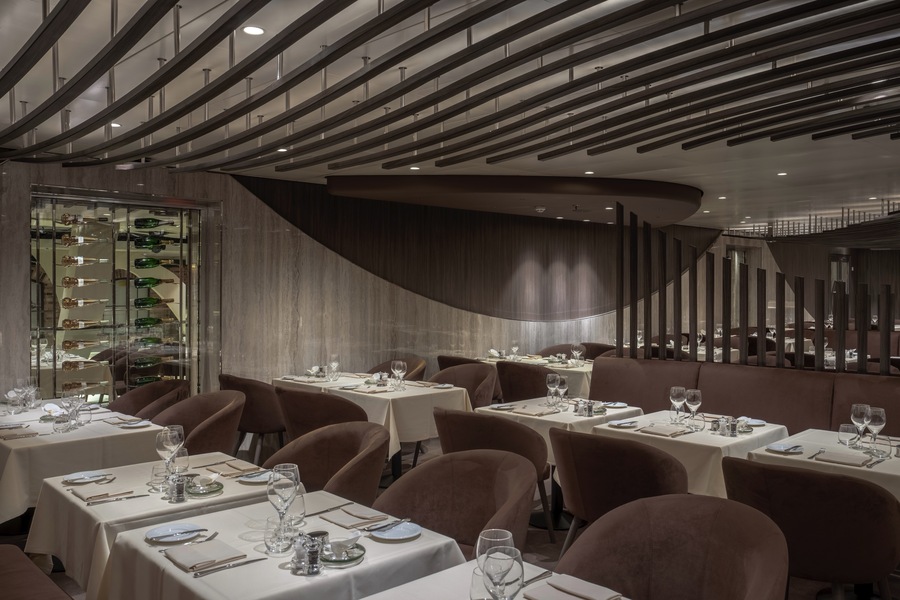 MSC Cruises MSC World Europa Les Dunes Restaurant - Ivan Sarfatti 4.jpg